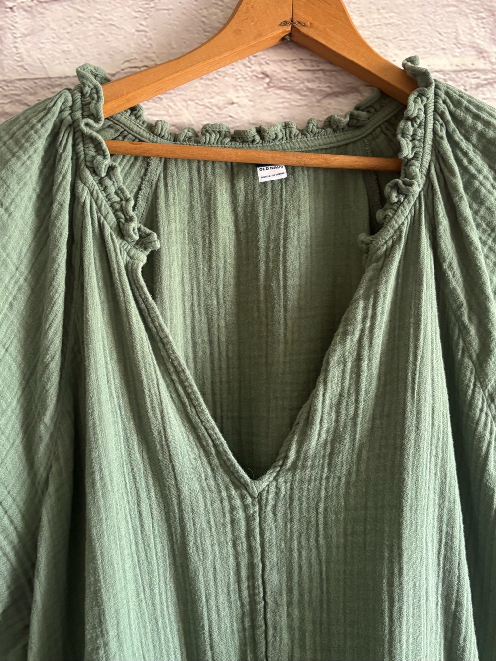 Old Navy Split-neck crinkle gauze mini Swing Dress - Picture 6 of 11
